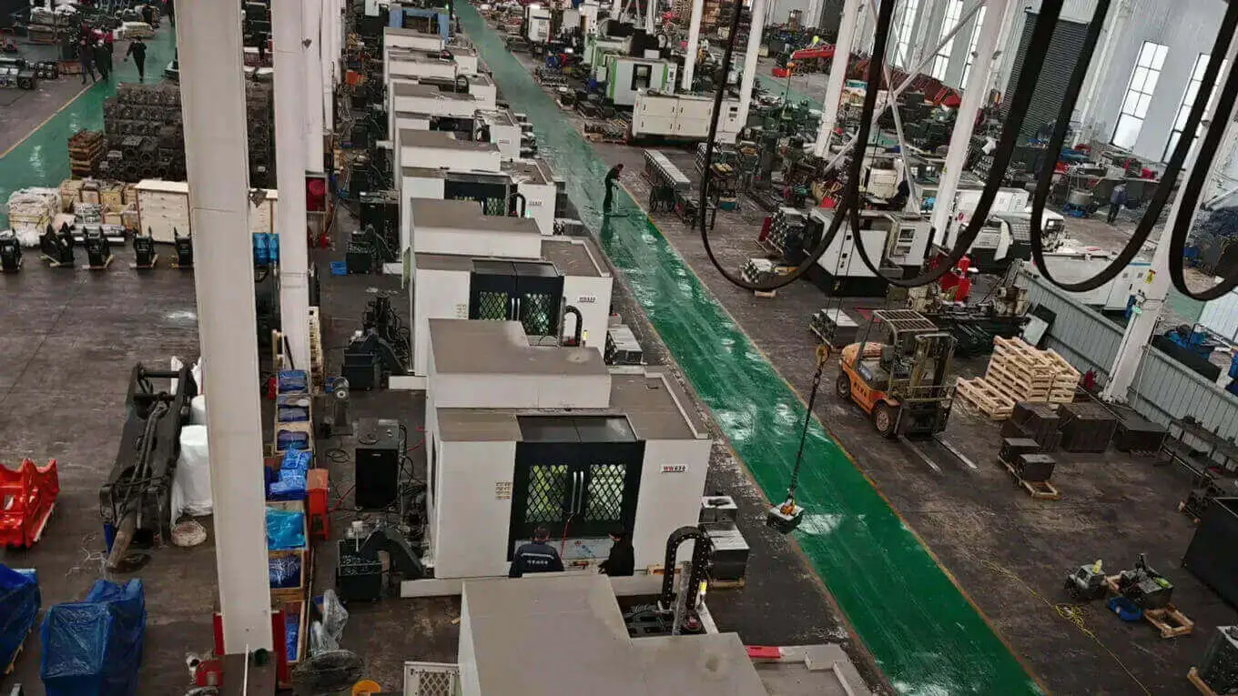 ARTUS-HYDRAULIC-BREAKER-FACTORY-WORKSHOP-BUILDING-INNER-OVERVIEW